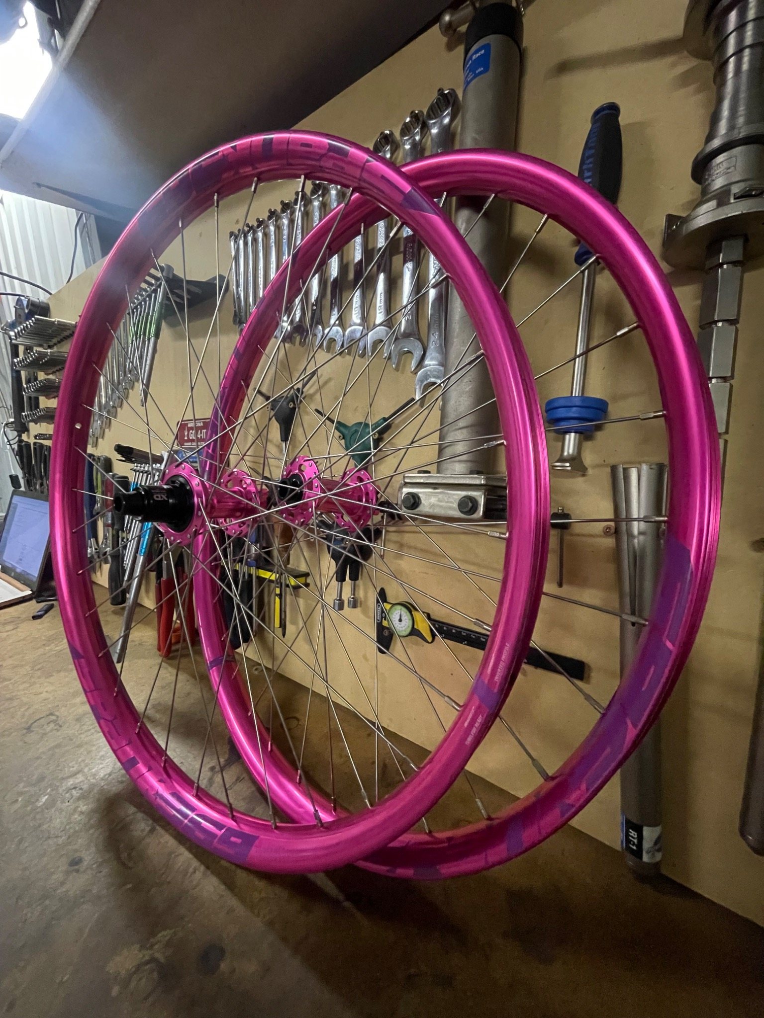 The Shred Shed custom wheel build